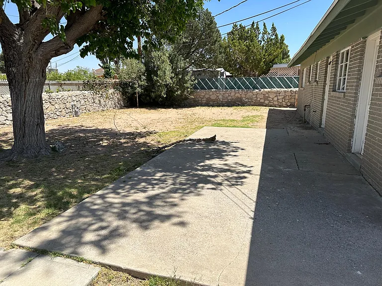 10133 Cork Dr — Photo 18
