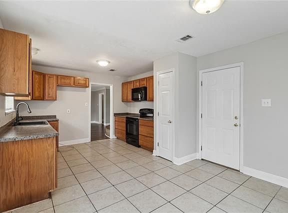 4th image of 402 Briargrove Dr