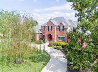 671 Meadow Ln, Branson, MO 65616