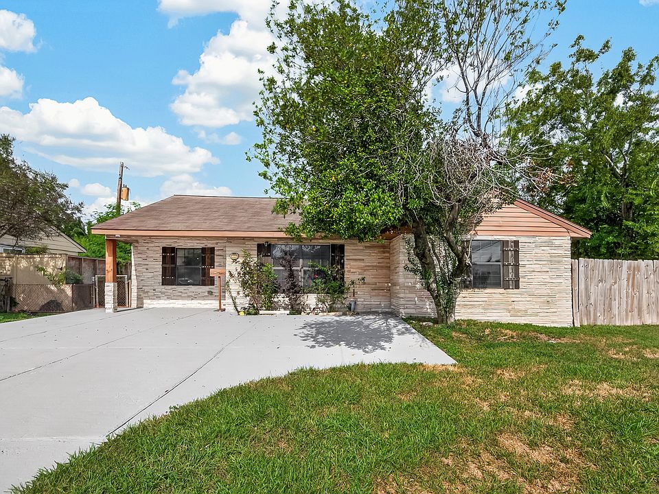1st image of 8402 Bascom Ln