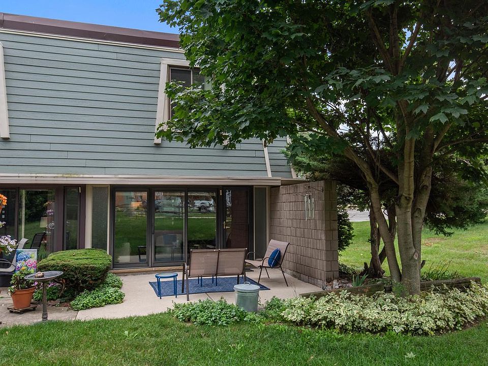 1st image of 3333 5th AVENUE #2-J
