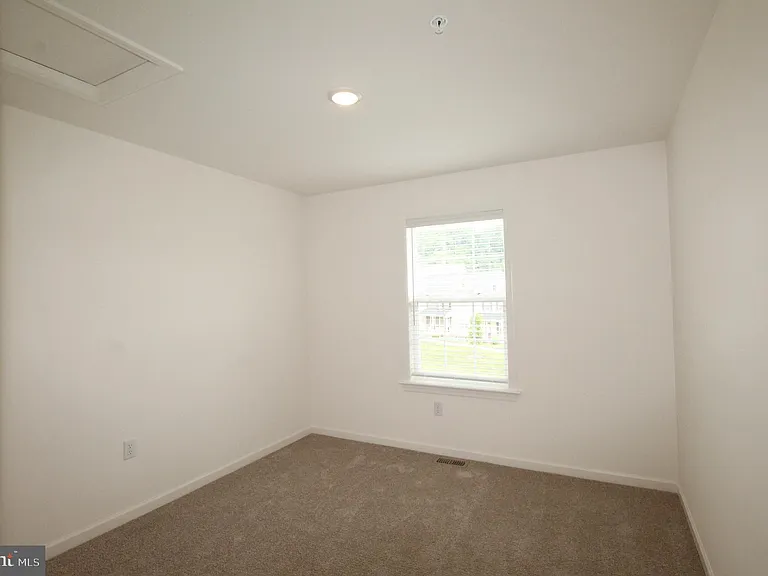 2445 Spring Water Cir — Photo 20