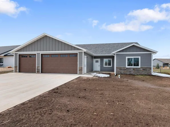 3923 Powder River Ave, Spearfish, SD 57783