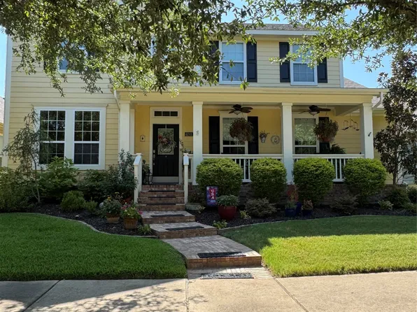 6241 Winter Park Dr, North Richland Hills, TX 76180
