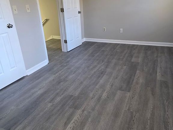 3rd image of 900 Indian Lake Dr NW