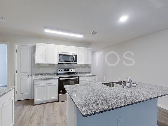 5th image of 9149 Aegean Cir