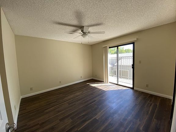 2nd image of 610 E Providencia Ave #D
