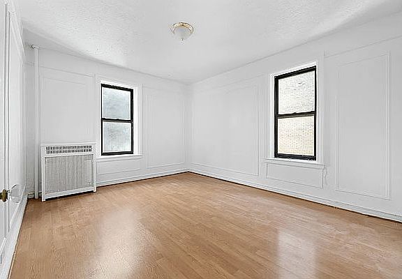 4th image of 596 Edgecombe Ave #4E