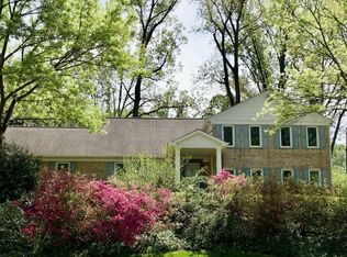 6336 Torrence St, Burke, VA 22015