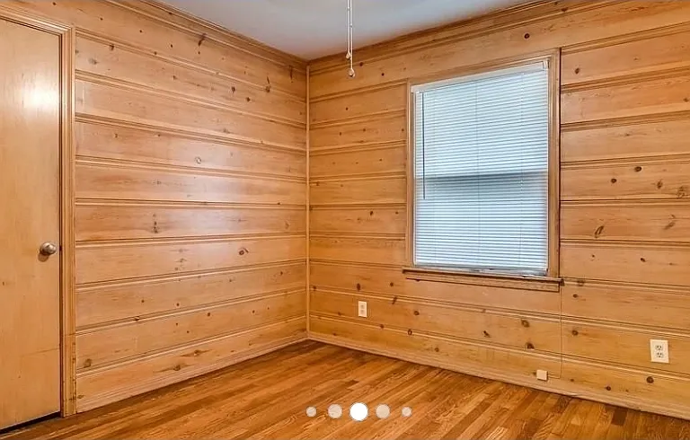 1813 Oxford Way — Photo 11