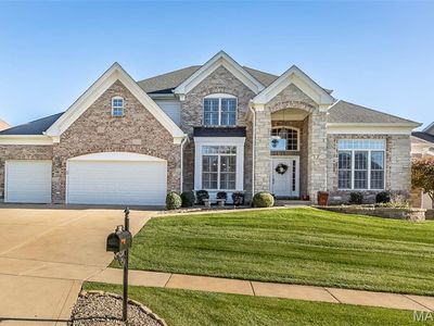 742 Castle Tower Dr, Ballwin, MO, 63021