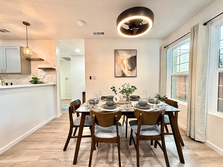3229 S Sherbourne Dr — Photo 13