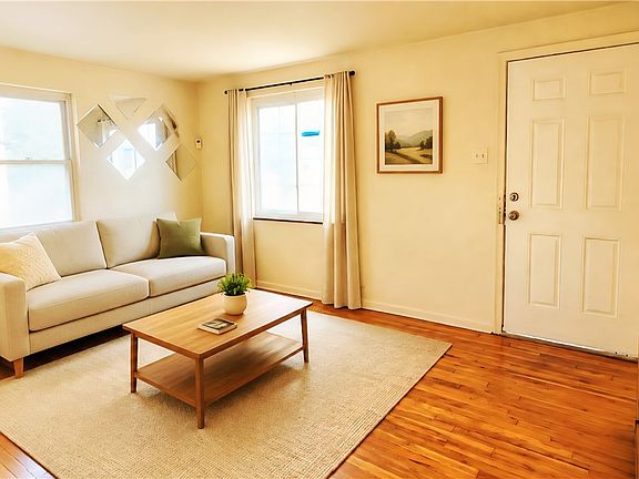 5th image of 1152 Woodbine St