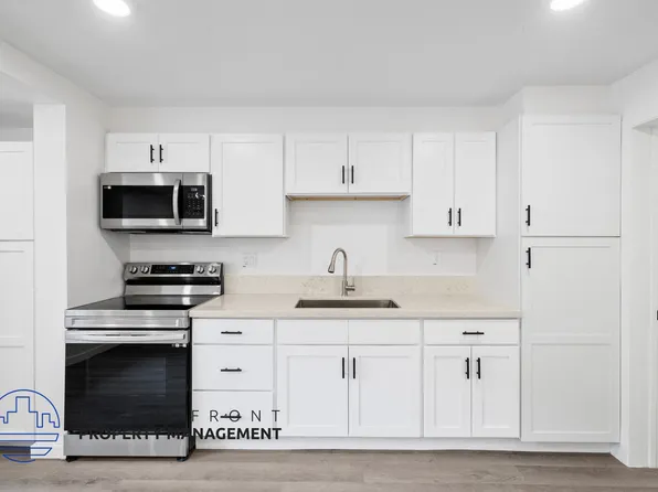 3320 Redondo Beach Blvd