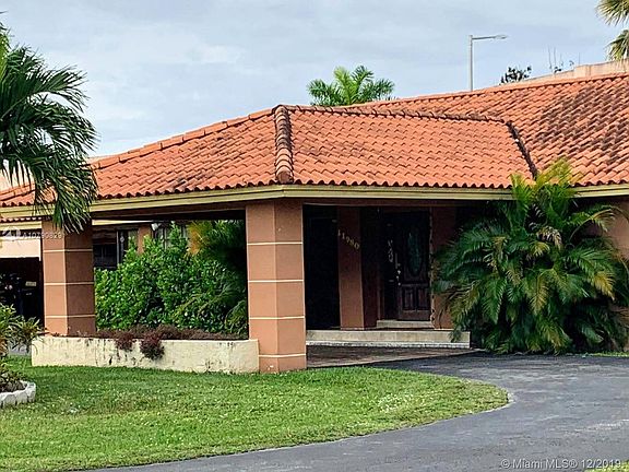 4th image of 11980 SW 112th Avenue Cir