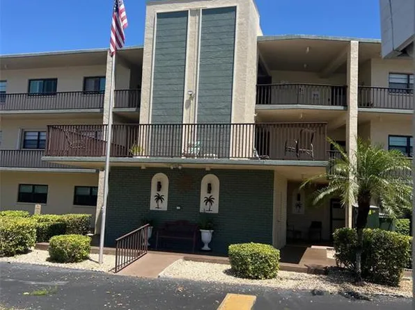 7951 58th Ave N Unit 207, Saint Petersburg, FL 33709