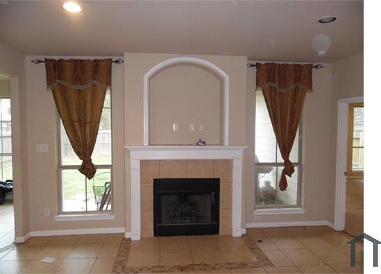 2nd image of 5710 Rocky Trail Dr