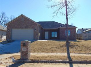 1708 Landershire Ln, North Little Rock, AR 72120