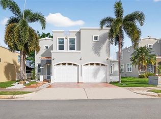 F Las Palmas #15, Vega Alta, PR 00692