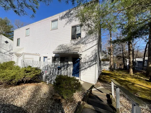 (undisclosed Address), Farmington, CT 06032