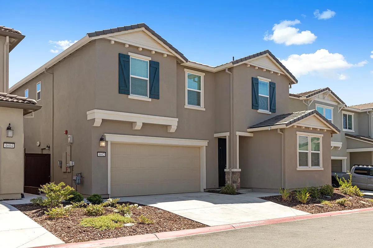 Building Photo - 4602 Ring Neck Ln
