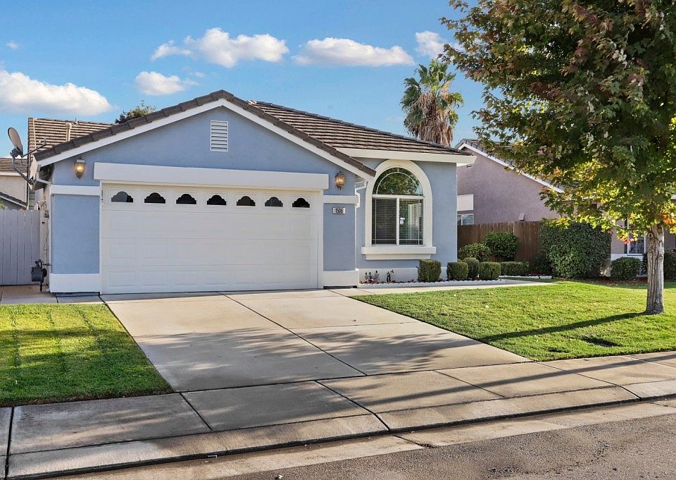 1st image of 1506 Venice Cir