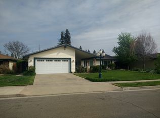 1818 Plymouth Ave, Tulare, CA 93274