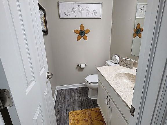 4th image of 4973 Grimm Dr