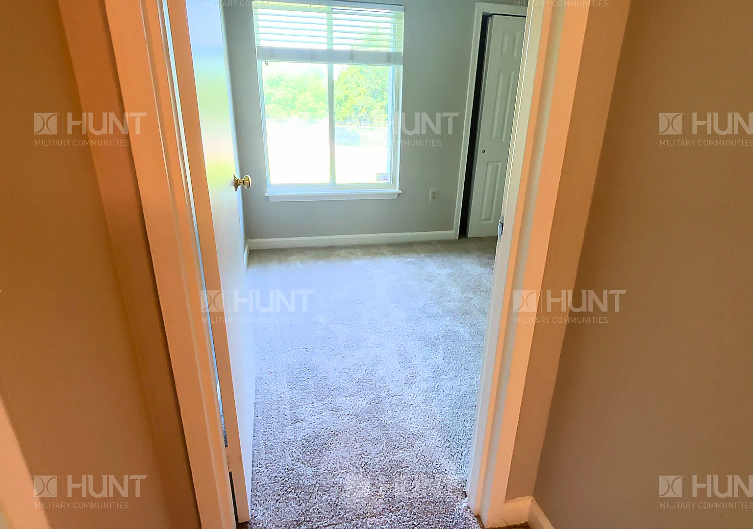 4 bed, 2.5 bath, 1850 sqft, $1,475 — Photo 3