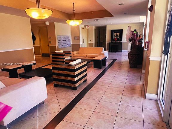 5th image of 2425 SW 27th Ave APT 1004
