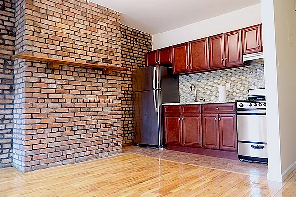 Rented by Urban Spaces Realty Group | media 35