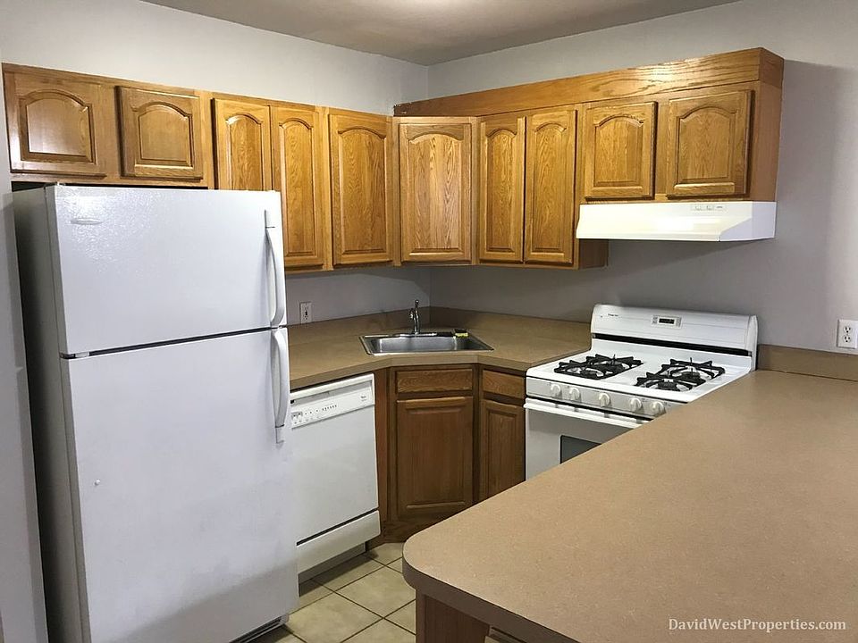 1st image of 486 5th Ave APT 3