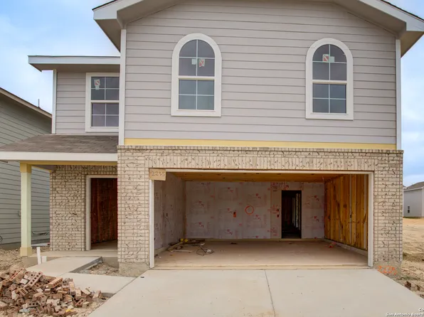 2235 Dry Moss Pass, San Antonio, TX 78224