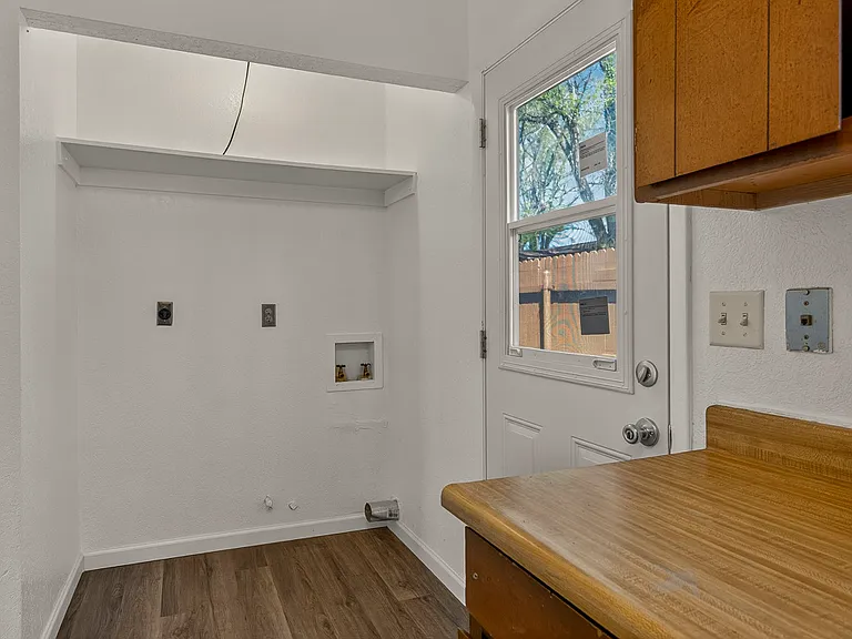 2924 N Rose St #B — Photo 14