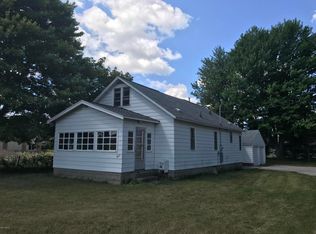 955 S Dangl Rd, Muskegon, MI 49442