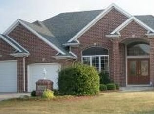 11904 Crossway Dr, Fort Wayne, IN 46814