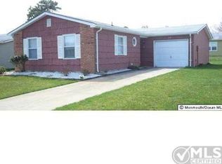 23 Arms Ct, Brick, NJ 08723