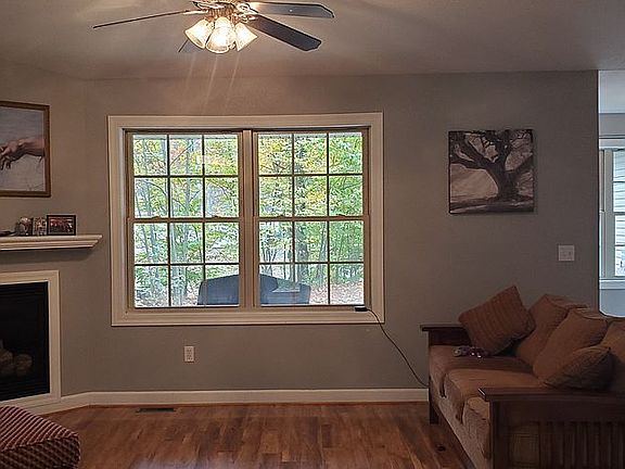 5th image of 8360 Bent Pine Dr