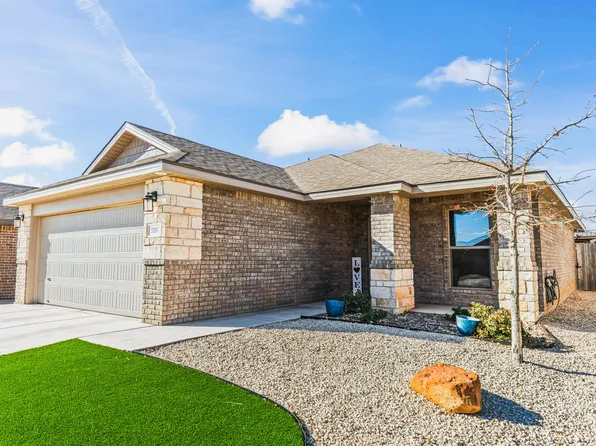 3207 Aberdeen Ave, Wolfforth, TX 79382