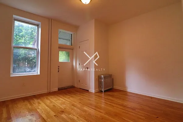 Rented by Yaffa Realty LLC | media 9