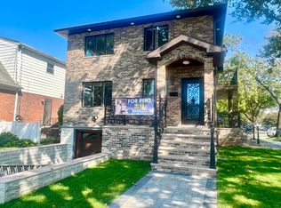 (Undisclosed Address), Whitestone, NY 11357