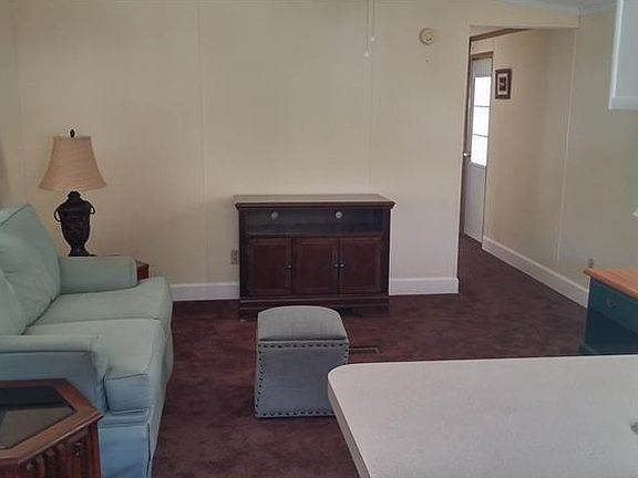 5th image of 312 Shawn Ave #0