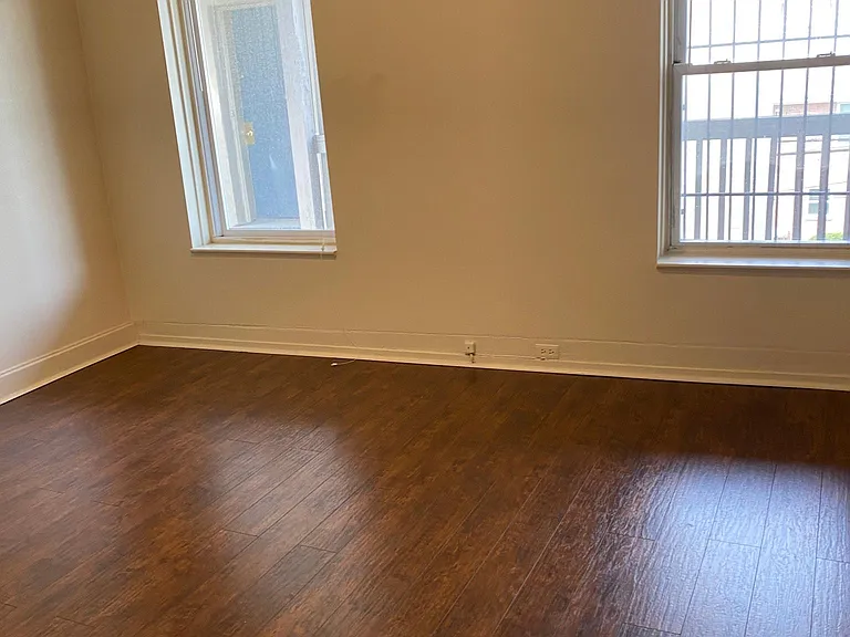 714 Summerlea St #5 — Photo 5