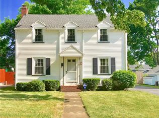 82 Coolidge Rd, Rochester, NY 14622
