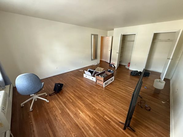 (undisclosed Address)