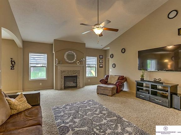 2nd image of 8017 162nd Ave