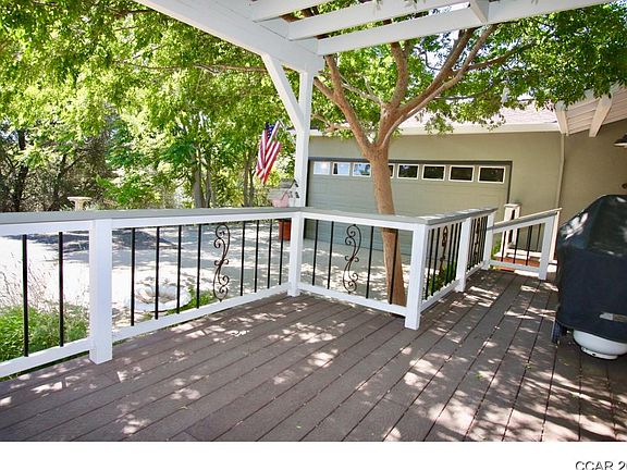 2nd image of 1243 Oak Ct