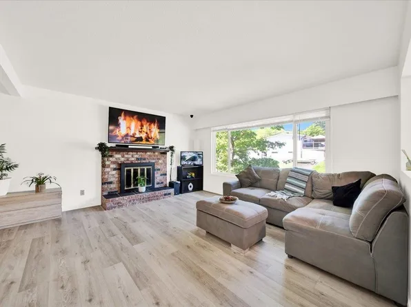 32410 Diamond Ave, Mission, BC V2V 1M2