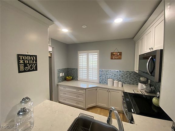 2nd image of 1624 Pine Valley Dr APT 302