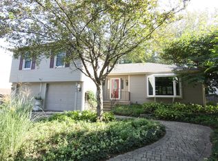 902 Millington Way, Saint Charles, IL 60174